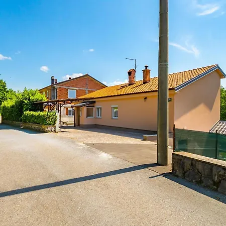 Διαμέρισμα Cozy In Bresca With Wifi